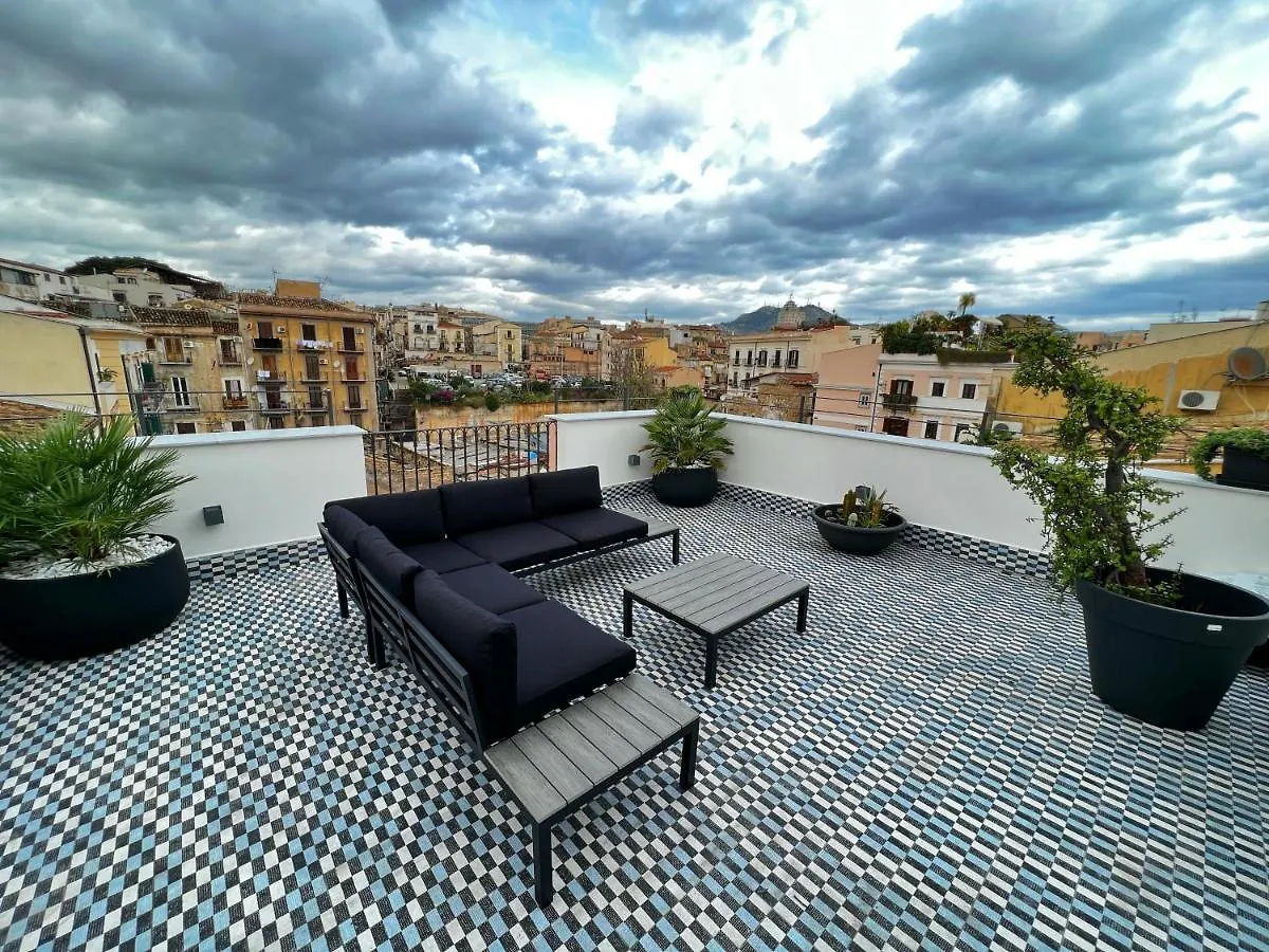 Gioiamia - Luxury Rooms In Cattedrale Palermo 0*,  Italy