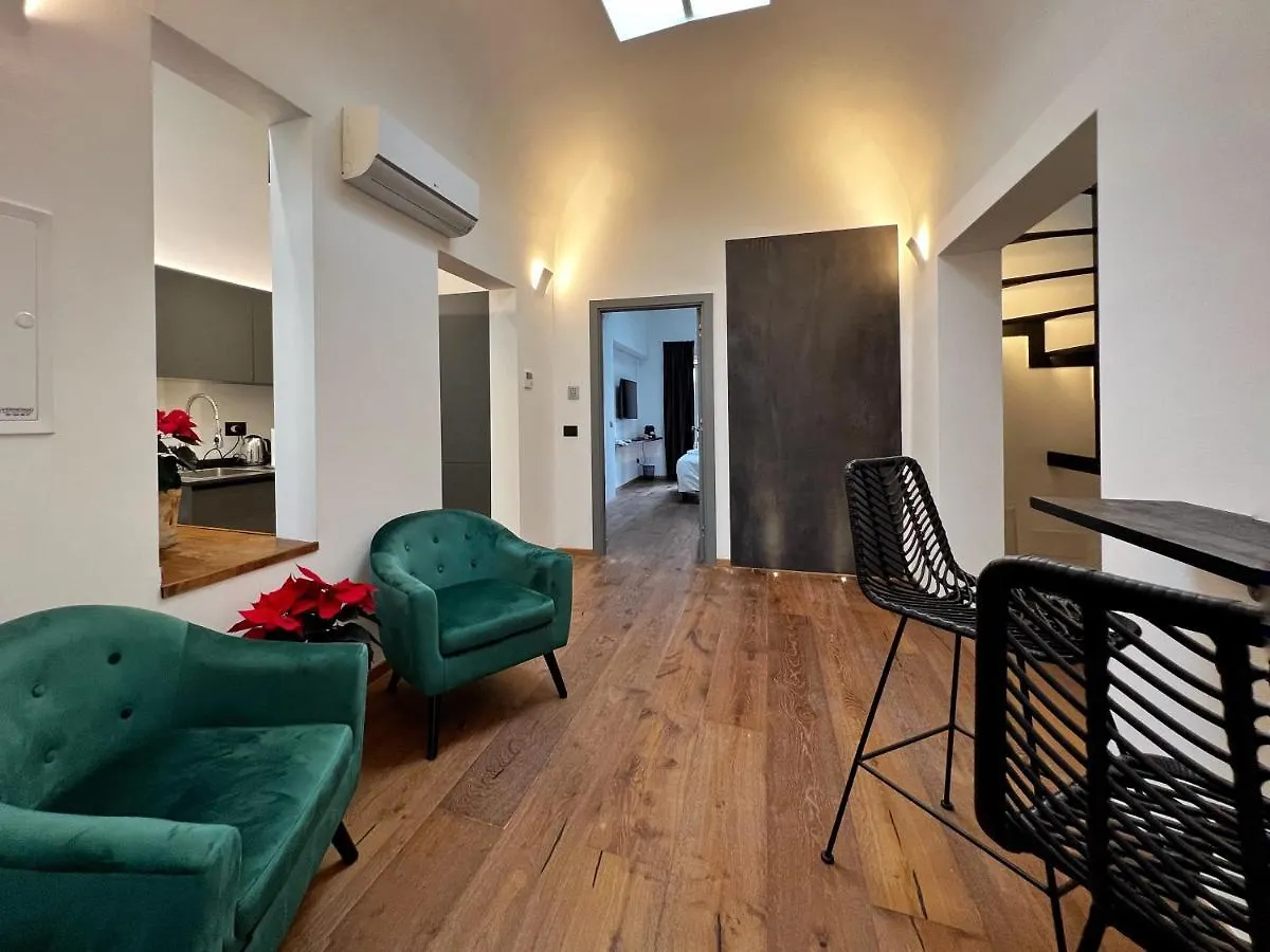 Gioiamia - Luxury Rooms In Cattedrale 팔레르모